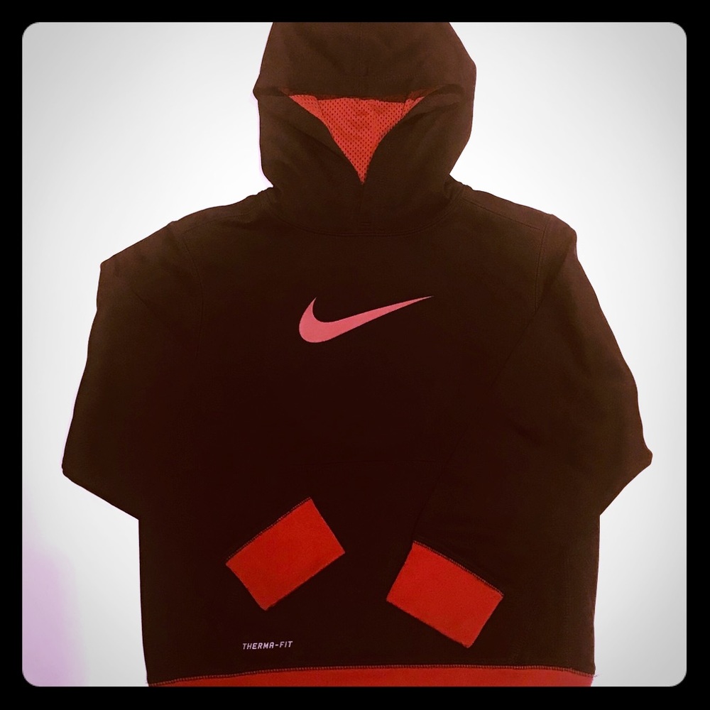 ‼️LAST CHANCE‼️ Nike Thermal Fit Boys Hoodie